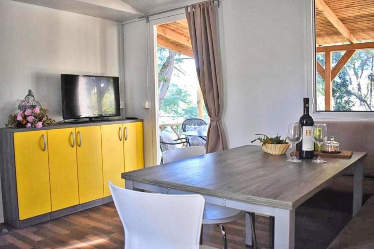 Aminess Planet Camping Holiday Homes Port9 코츌라 외부 사진