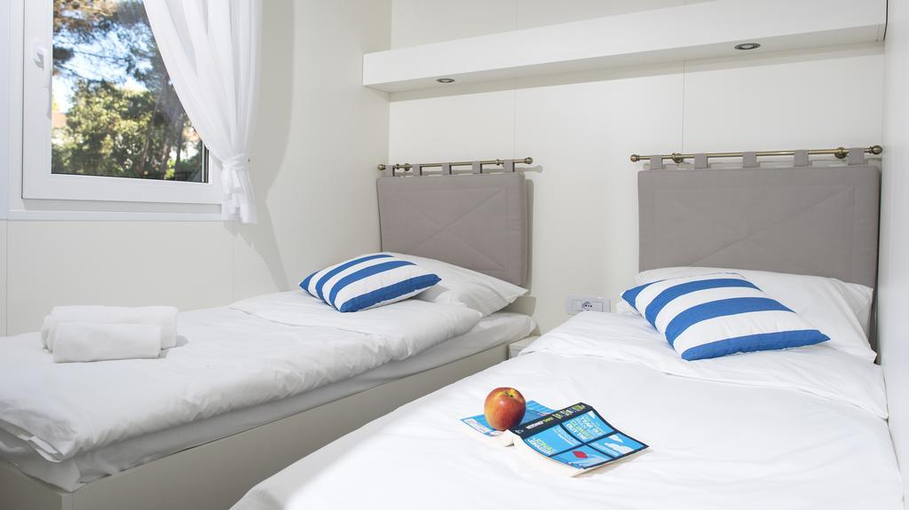 Aminess Planet Camping Holiday Homes Port9 코츌라 외부 사진