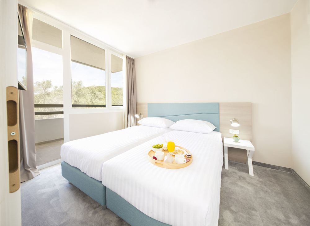 Aminess Planet Camping Holiday Homes Port9 코츌라 외부 사진